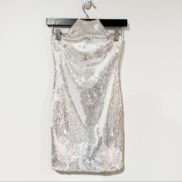 Topshop Sequin Halter Mermaid Iridescent Mini Tie Neck Dress size 0 - Picture 2 of 9